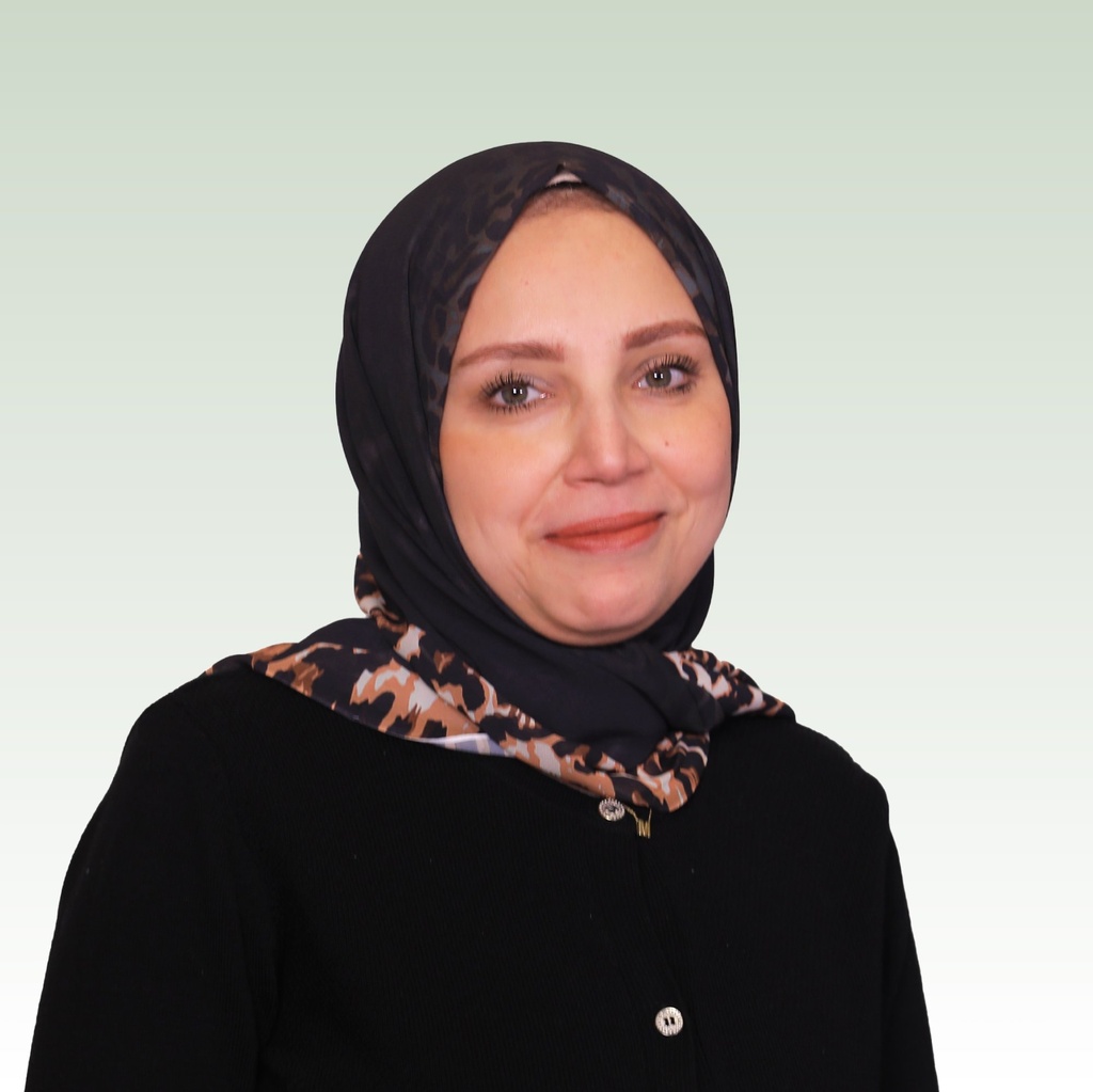مني احمد